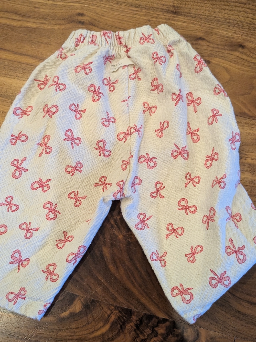 Girls' White Pajama Pants with Pink Bow Print - Soft Elastic Waist